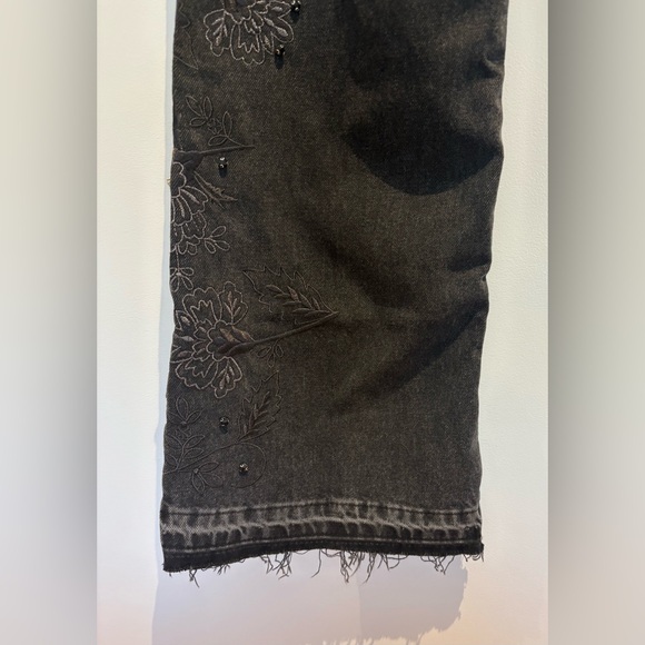 Free People We the Free IRIE EMBROIDERED
& STUDDED JEAN NWT , sz : 30 - Picture 11 of 16